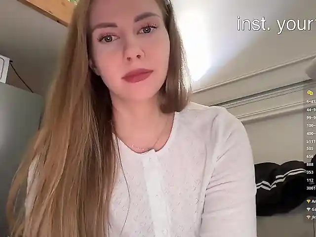 -VikkiL0vesCheese-