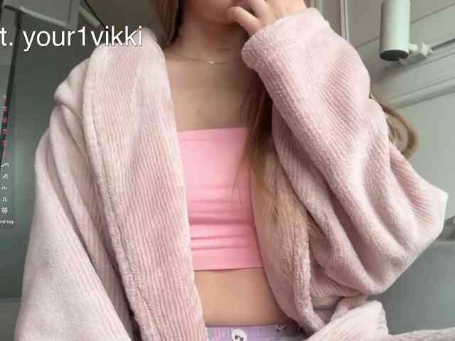 VikkiExtraCheese
