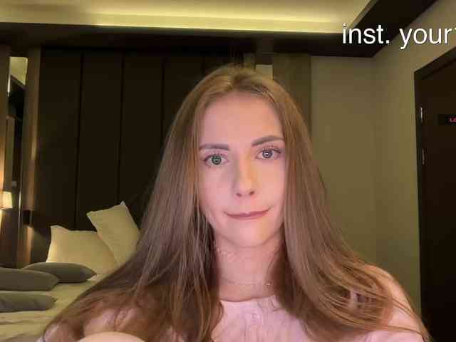 -VikkiL0vesCheese- Sex Cam Show