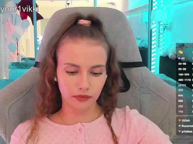 VikkiExtraCheese webcam