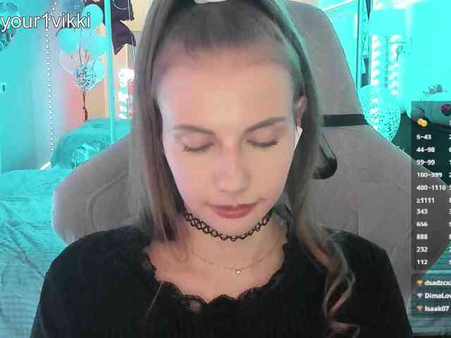 VikkiExtraCheese webcam