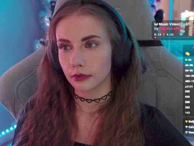 VikkiExtraCheese