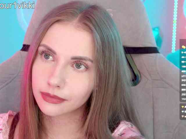 VikkiExtraCheese webcam