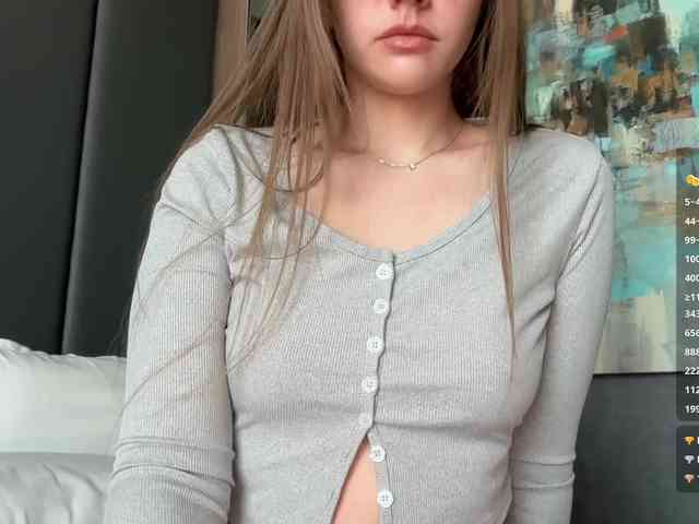 VikkiExtraCheese webcam