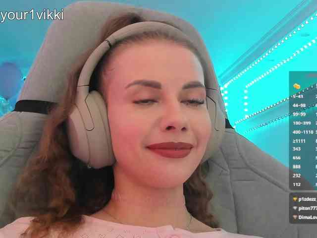 VikkiExtraCheese webcam