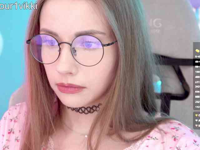 VikkiExtraCheese webcam