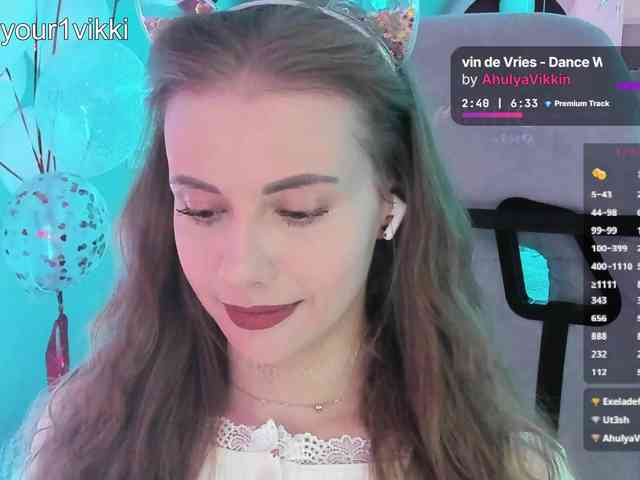 VikkiExtraCheese webcam