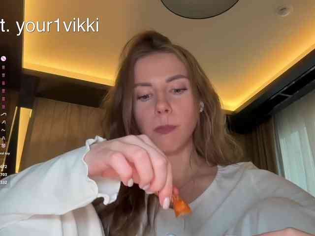 VikkiExtraCheese