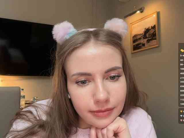 VikkiExtraCheese webcam