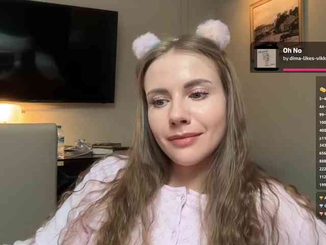 VikkiExtraCheese webcam