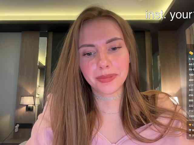 VikkiExtraCheese webcam