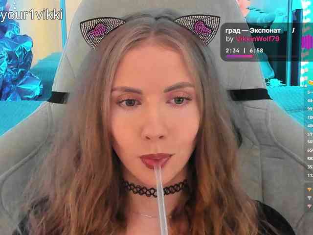 VikkiExtraCheese webcam
