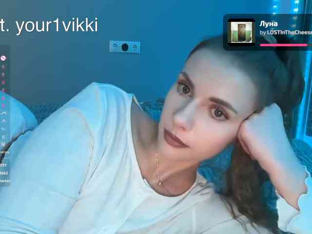 VikkiExtraCheese