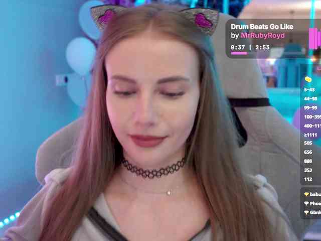 VikkiExtraCheese