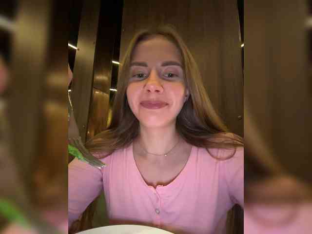VikkiExtraCheese