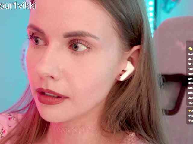 VikkiExtraCheese webcam