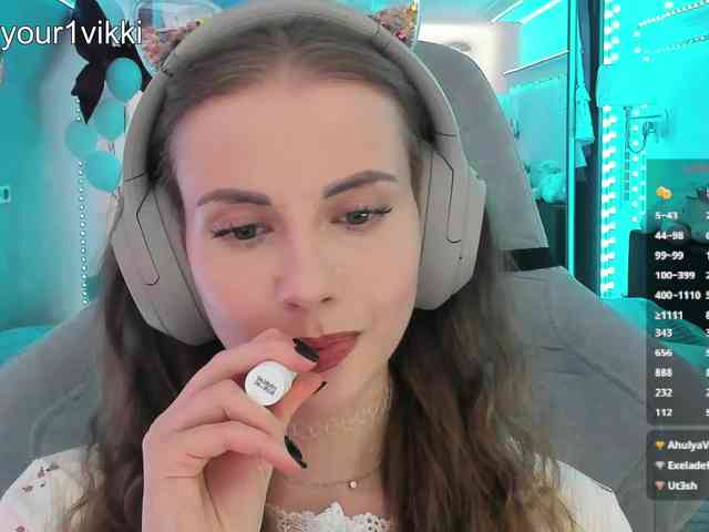 VikkiExtraCheese