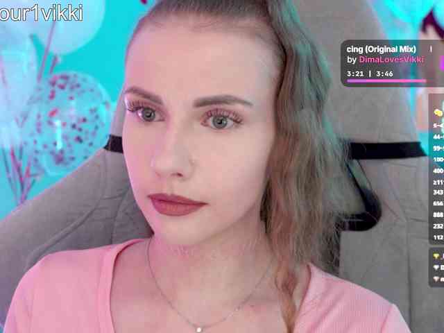 VikkiExtraCheese