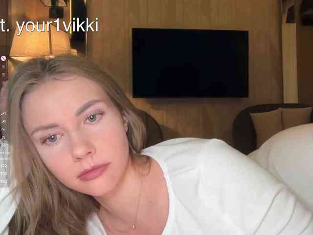 VikkiExtraCheese