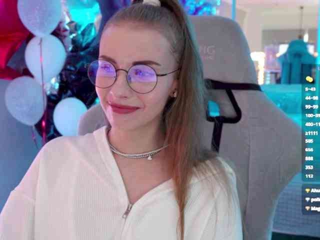 VikkiExtraCheese