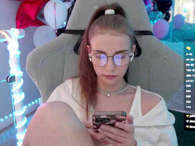 VikkiExtraCheese
