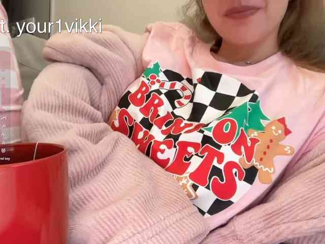 VikkiExtraCheese