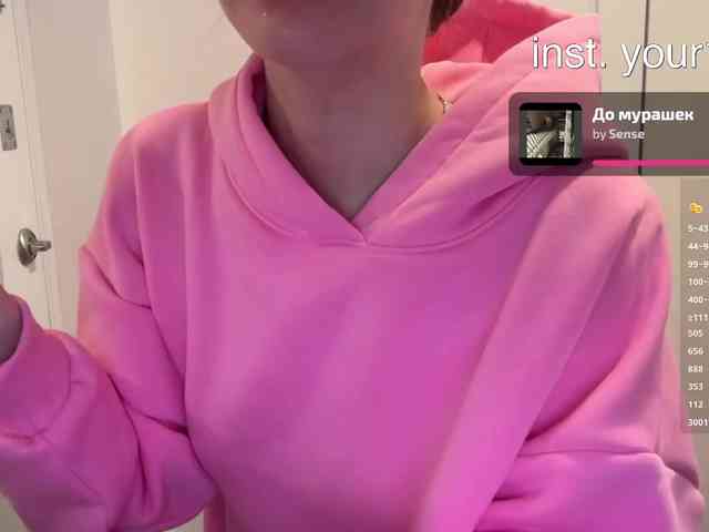 VikkiExtraCheese