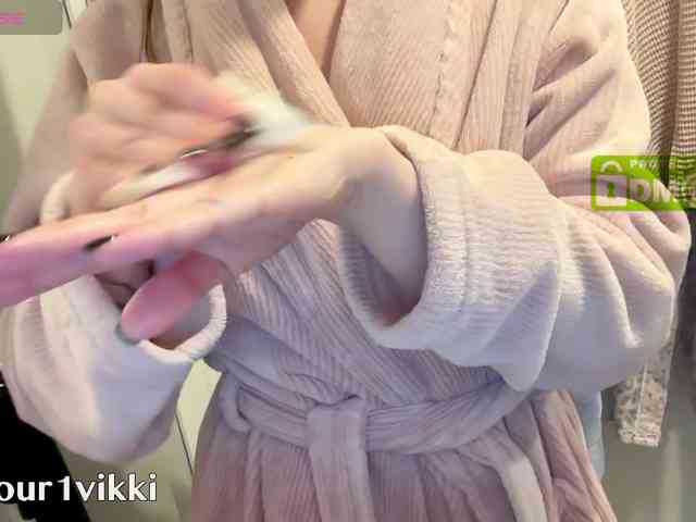 VikkiExtraCheese webcam