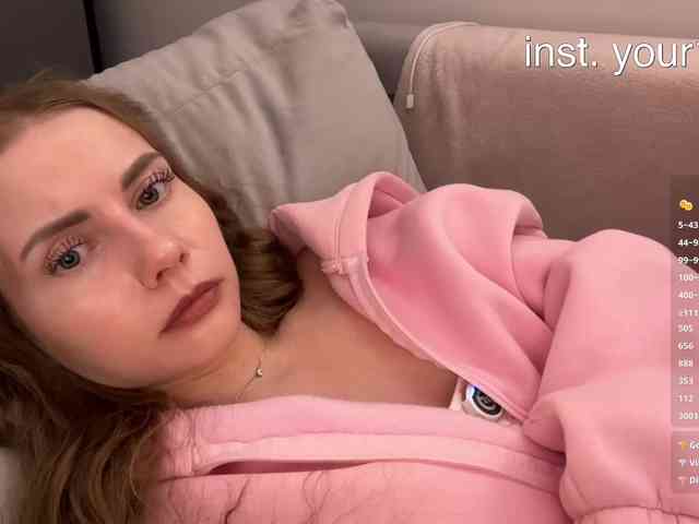 VikkiExtraCheese webcam