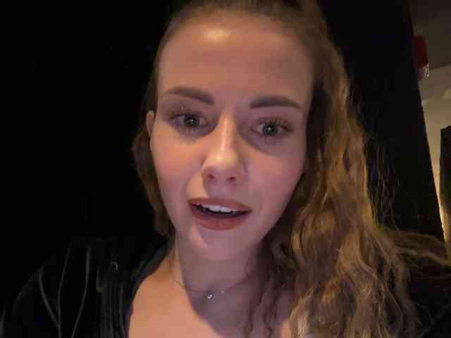 VikkiExtraCheese