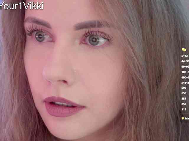 VikkiExtraCheese webcam