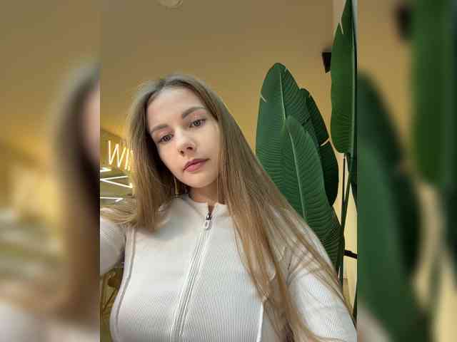 VikkiExtraCheese