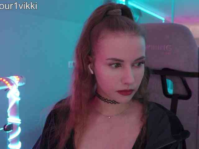 VikkiExtraCheese webcam