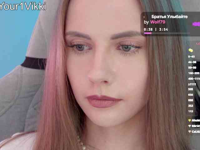 VikkiExtraCheese webcam