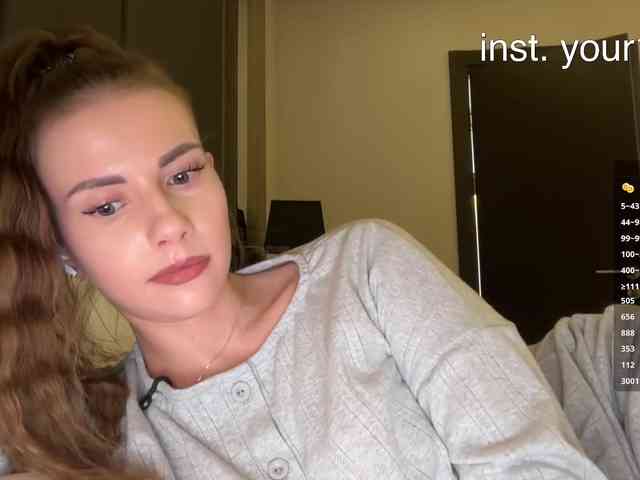 VikkiExtraCheese