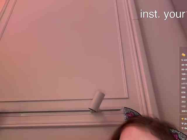 VikkiExtraCheese