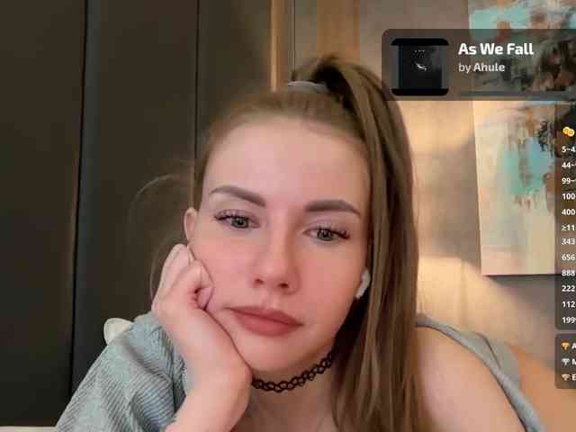 VikkiExtraCheese webcam