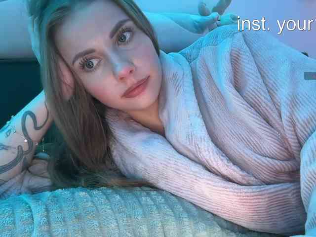 VikkiExtraCheese