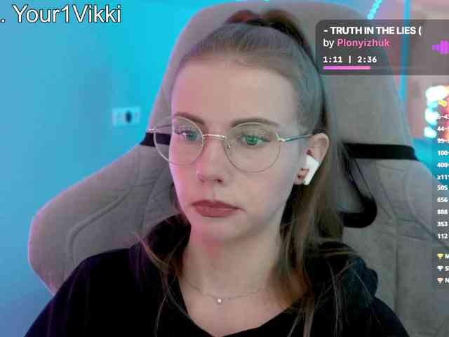 VikkiExtraCheese webcam