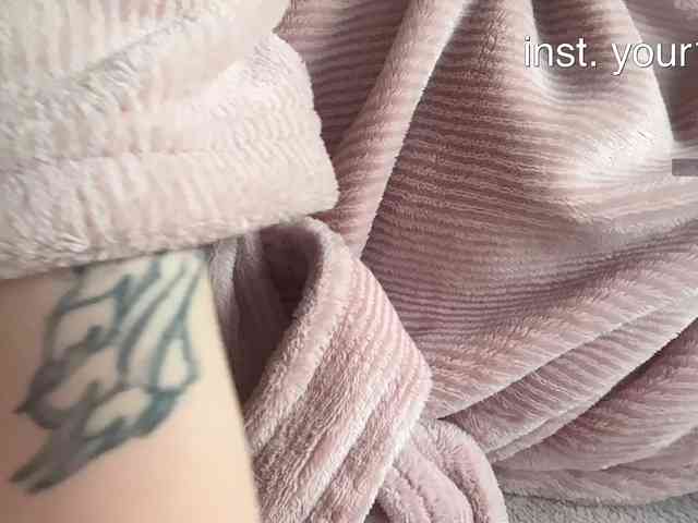 VikkiExtraCheese webcam