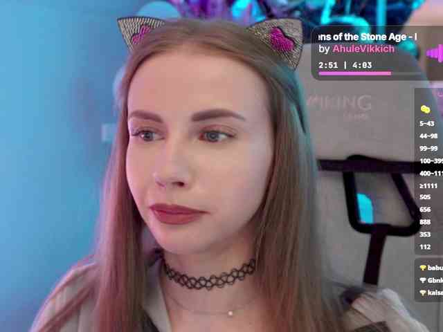 VikkiExtraCheese webcam