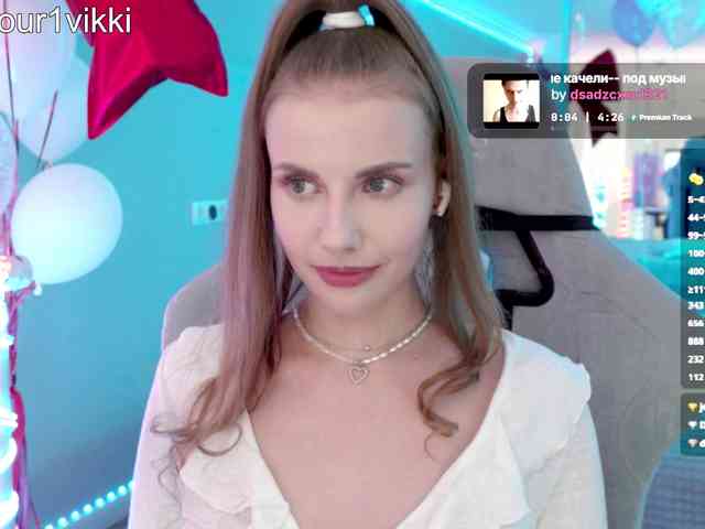VikkiExtraCheese