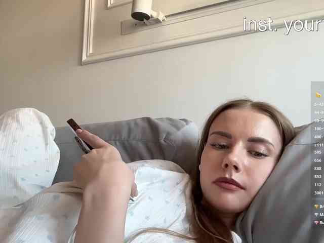-VikkiL0vesCheese-