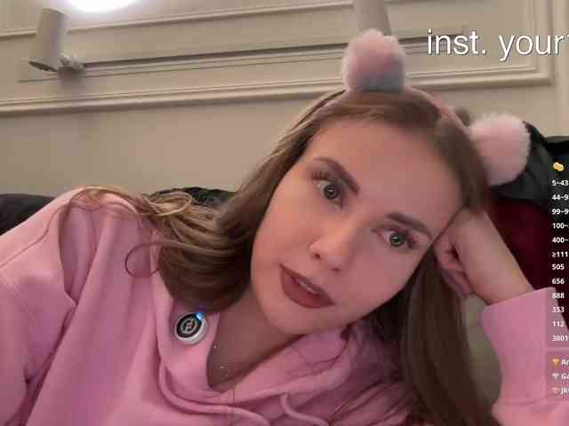 VikkiExtraCheese