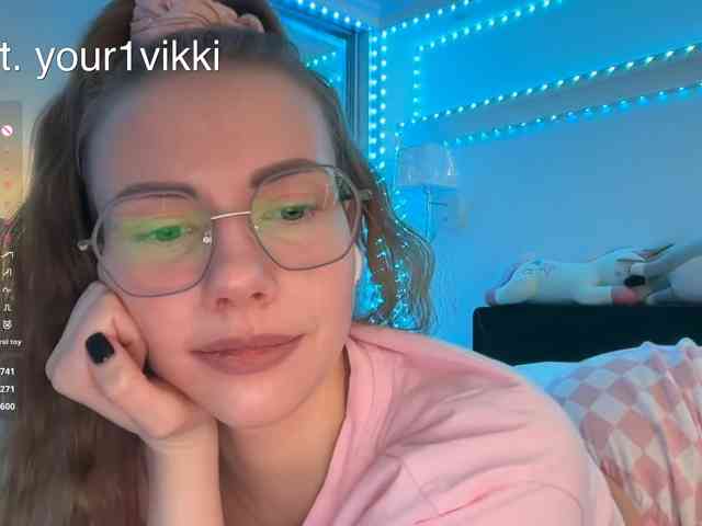 VikkiExtraCheese