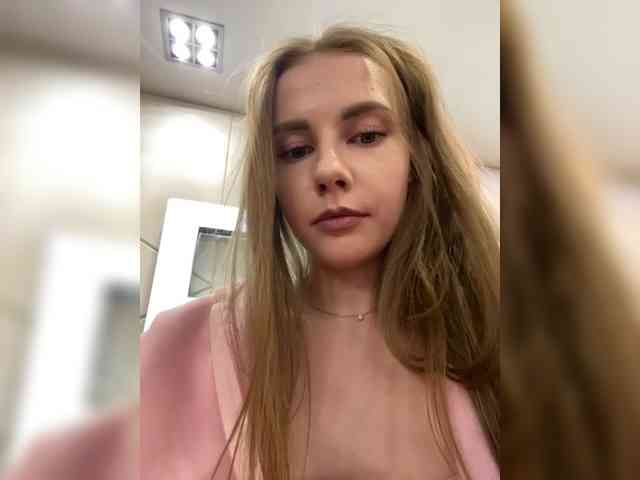 VikkiExtraCheese
