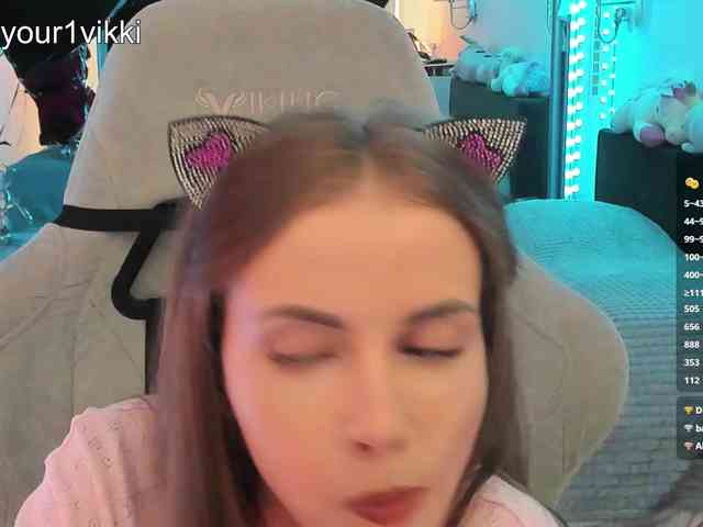 VikkiExtraCheese webcam