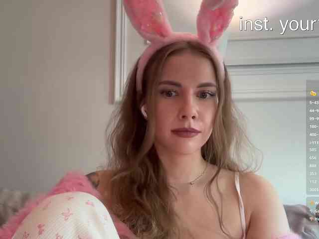 VikkiExtraCheese