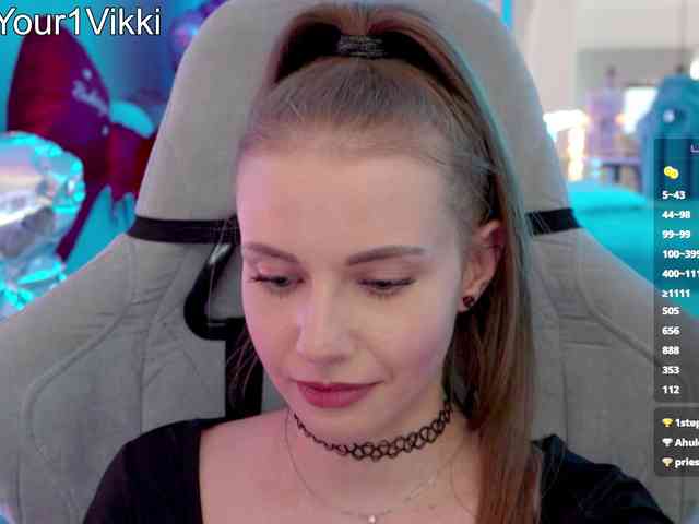 -VikkiL0vesCheese-