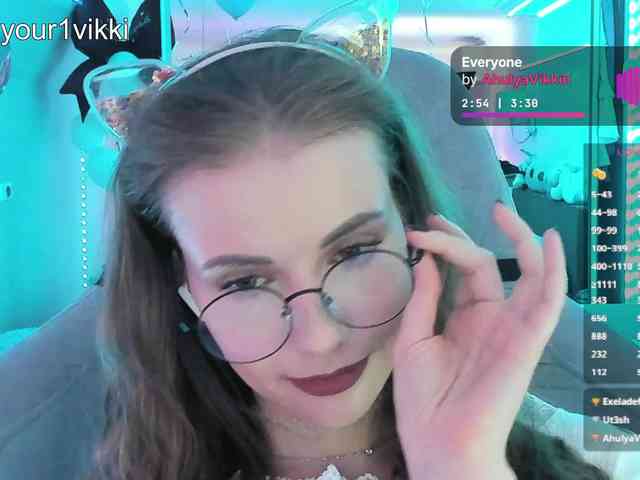 VikkiExtraCheese webcam